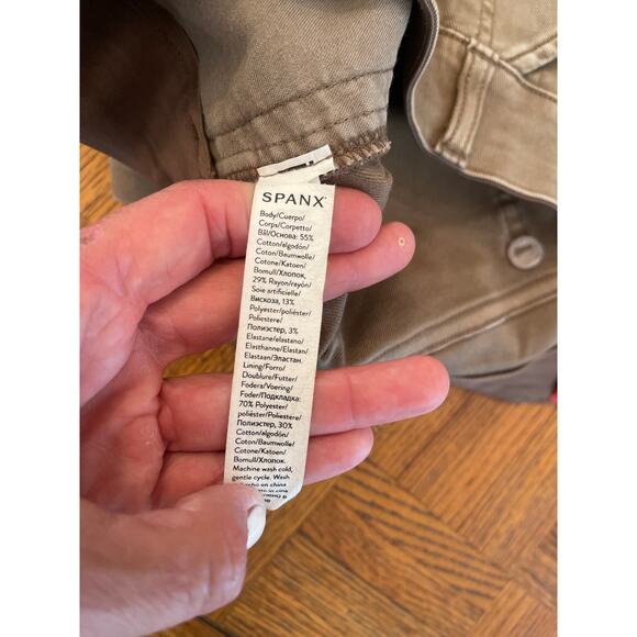 SPANX chino twill pull on shorts small - Picture 3 of 4